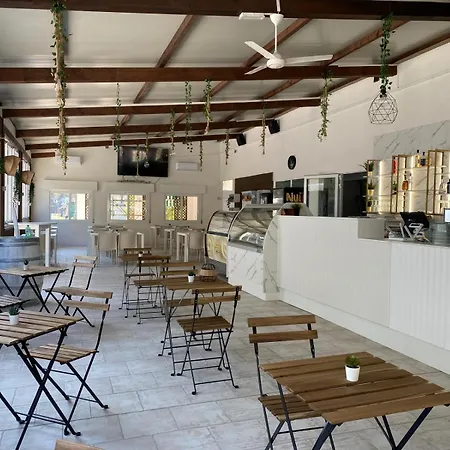 キャンプ場 Romea Family カザル・ボルセッティ