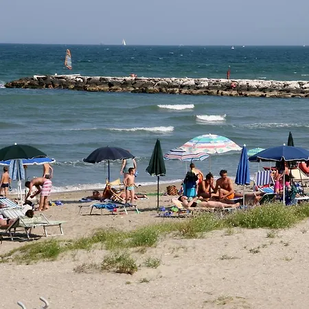 Romea Family * カザル・ボルセッティ