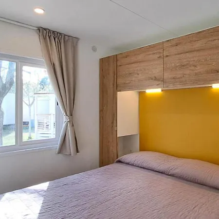 Romea Family カザル・ボルセッティ