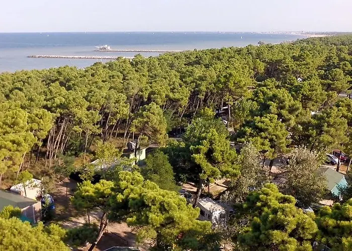 Romea Family Camping Кемпинг *